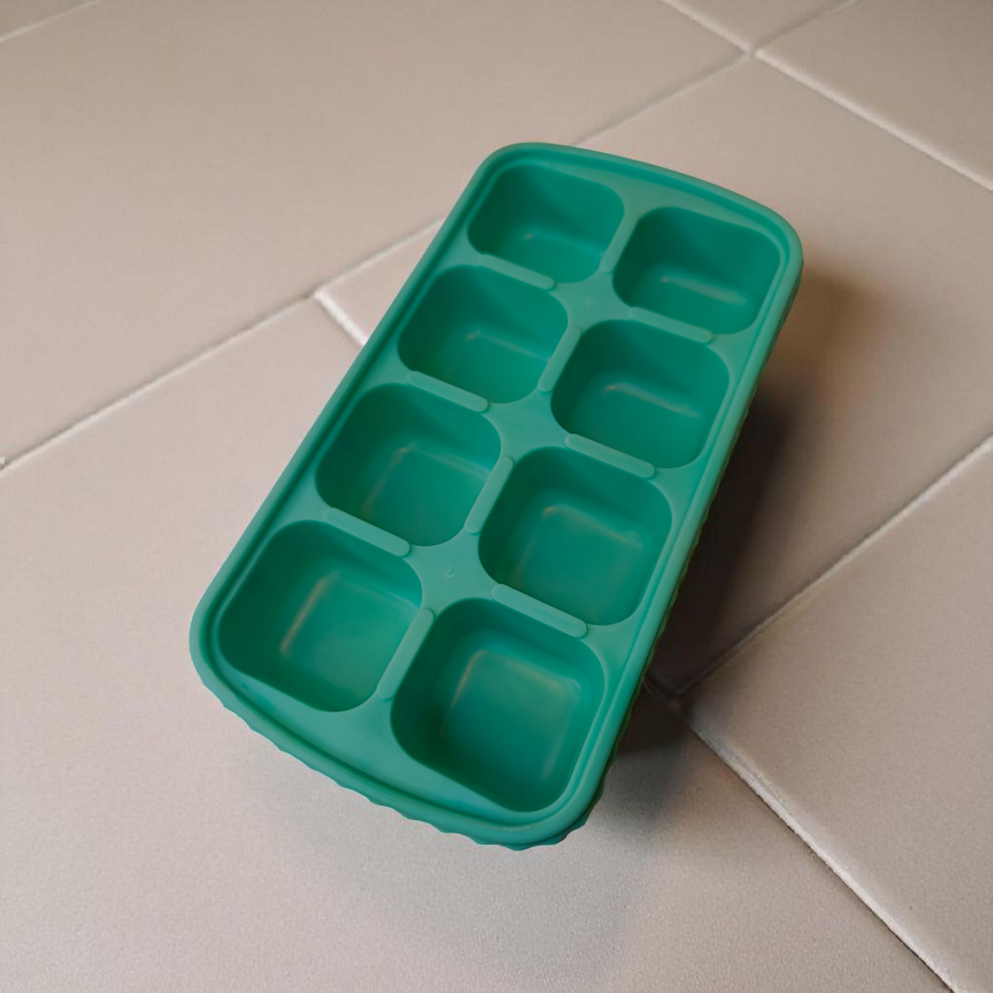 Silicone Ice Cube Tray with Lid