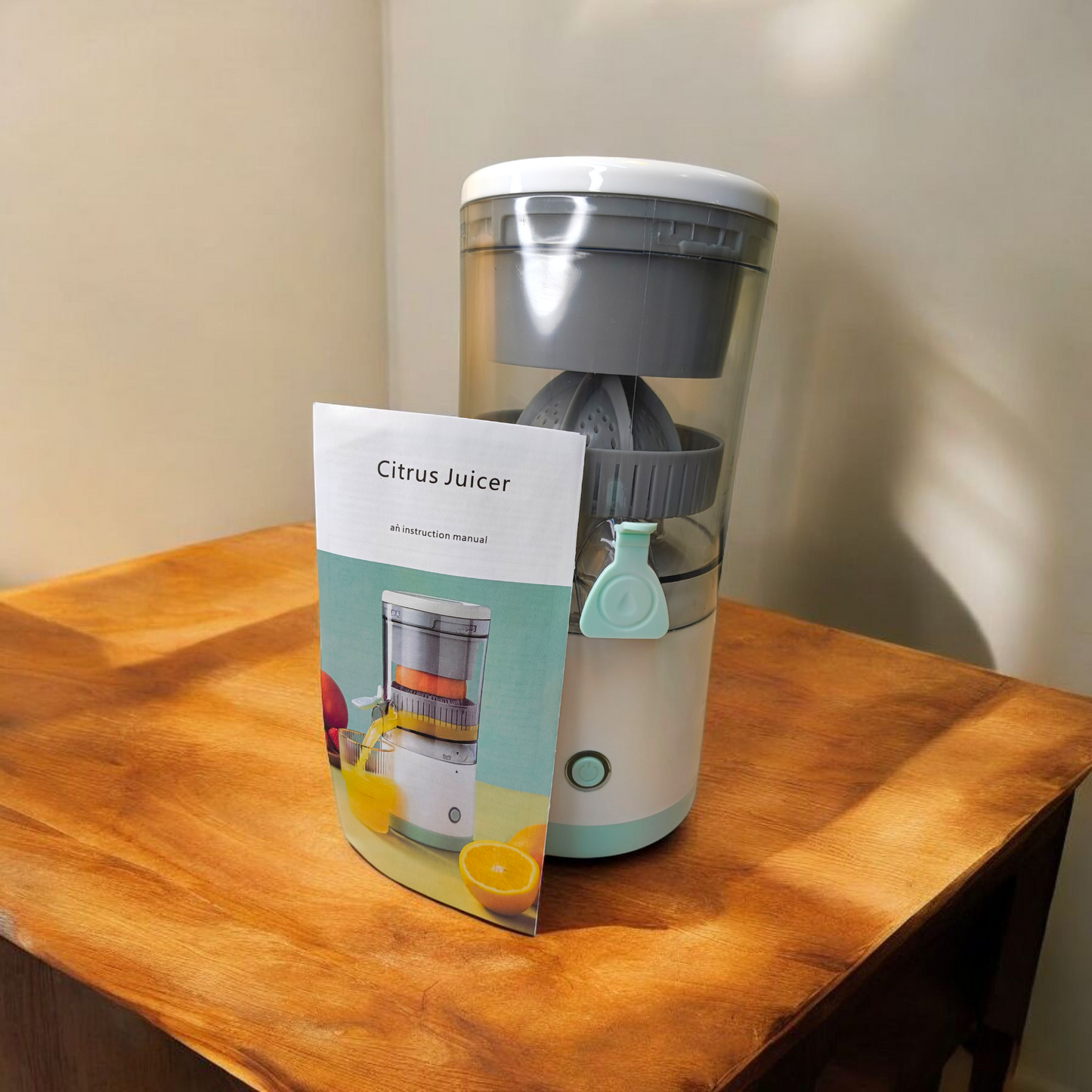 Rechargeable Electric Citrus Juicer – USB Powered, One-Touch Operation